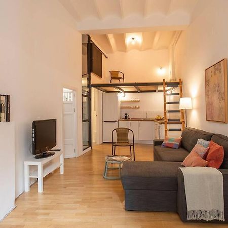 Precioso Apartamento Nuevo En Sevilla Centro 4Pax Luaran gambar