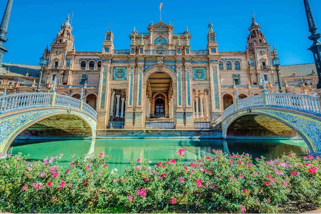 Precioso Apartamento Nuevo En Sevilla Centro 4Pax Luaran gambar